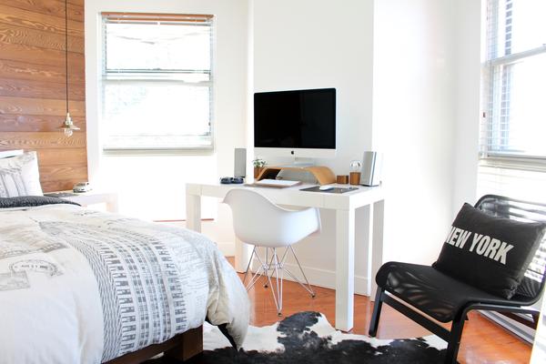Work_From_Home_Create_an_Inspiration_Corner_(Image).jpeg