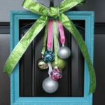 DIY_Create_a_Unique_Wreath_with_Frames_(Image).jpg