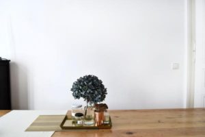Can_t_Find_the_Perfect_Serving_Tray_Make_One_with_Frames_(Image)